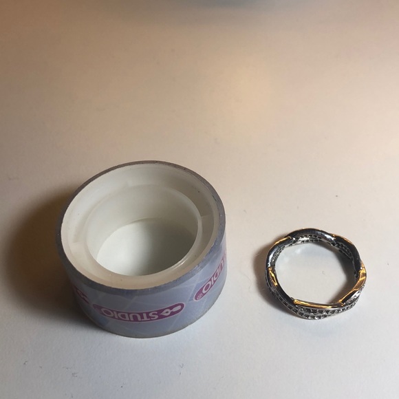 Twisted Ring - Picture 5 of 5